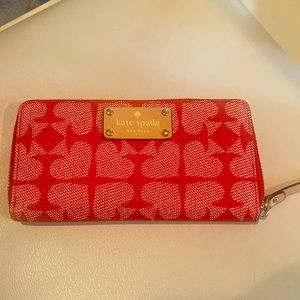 Kate Spade New York Neda Ace of Spades zip around wallet